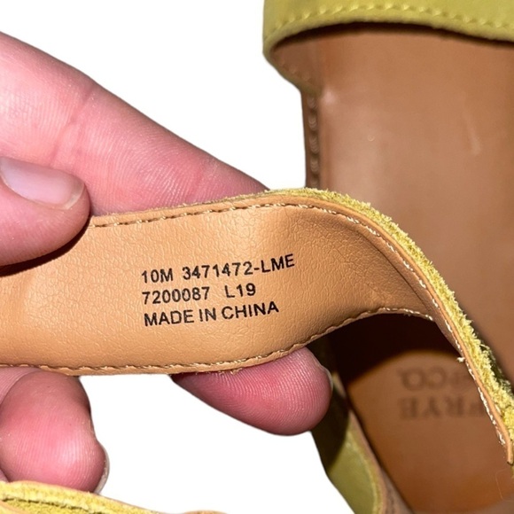 NEW FRYE Evie 2 Band Leather Sandals Lime Size 10M - Picture 10 of 10